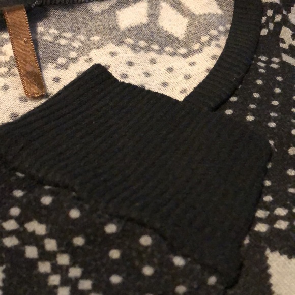 Women’s 3/4 sleeve sweater - Picture 4 of 4